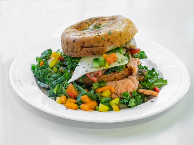 flavorbyfaith | restaurant | 2955 N Meridian St, Indianapolis, IN 46208, USA | 3177211390 OR +1 317-721-1390