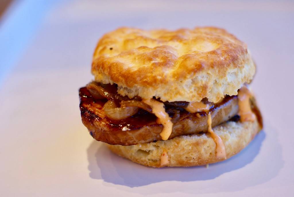 Rise Cameron Village | restaurant | 530 Daniels St, Raleigh, NC 27605, USA | 9842006966 OR +1 984-200-6966