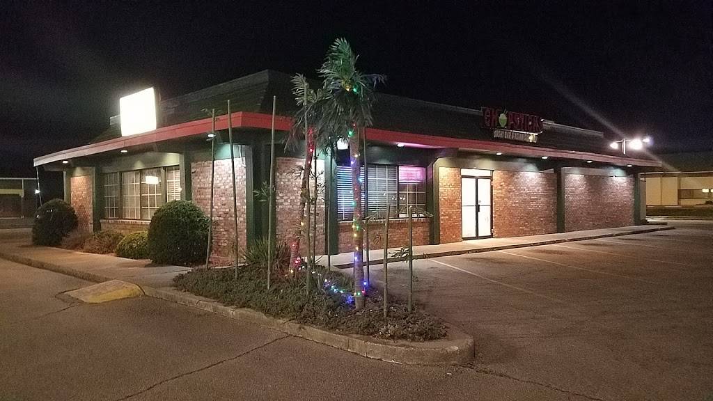 Chopsticks Sushi Bar & Asian Cuisine | restaurant | 1650 IN-44 #44, Shelbyville, IN 46176, USA | 3174210388 OR +1 317-421-0388