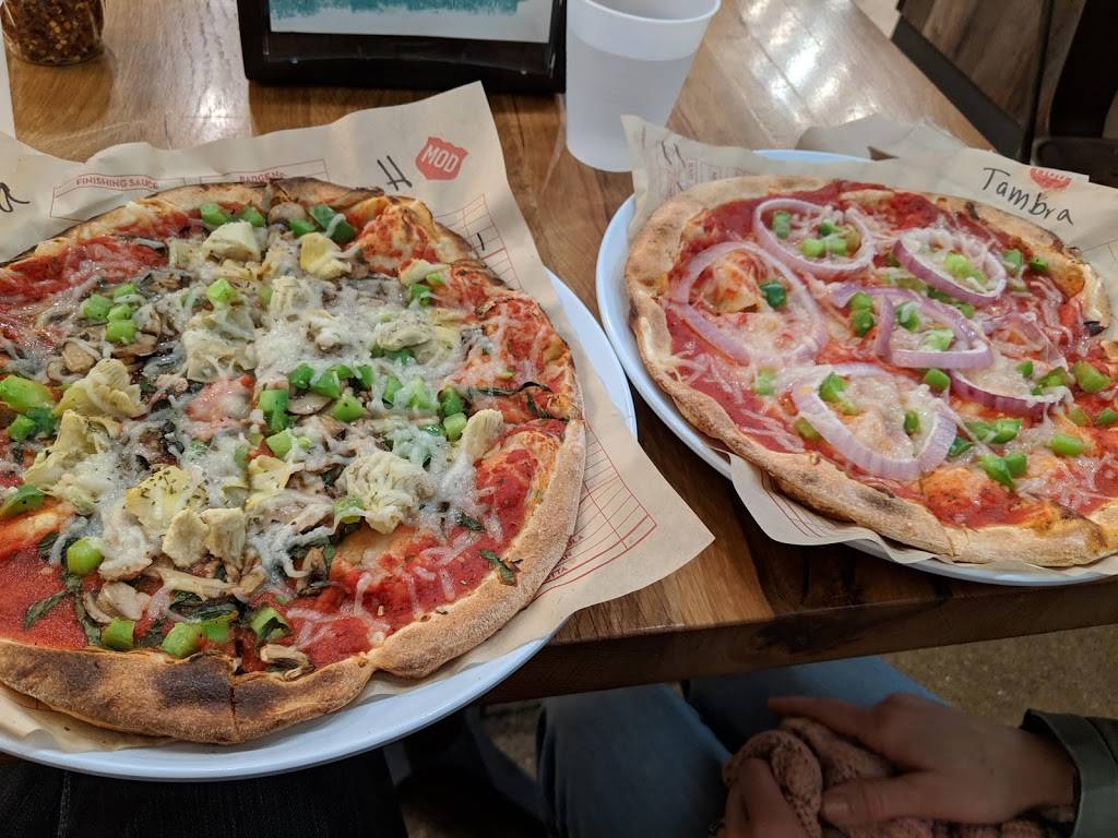 MOD Pizza | restaurant | 7135 S Kingery Hwy, Willowbrook, IL 60527, USA | 6304682099 OR +1 630-468-2099