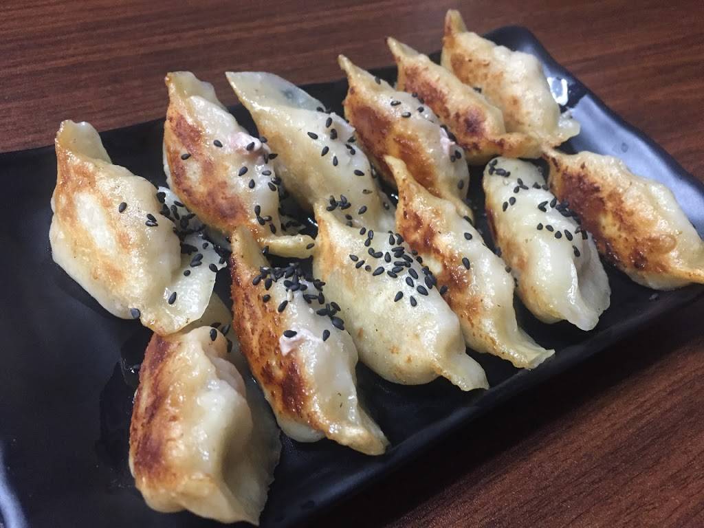 MiCool Kitchen 米酷 | restaurant | 79 Wharncliffe Rd S unit a, London, ON N6J 2J8, Canada | 5196015188 OR +1 519-601-5188