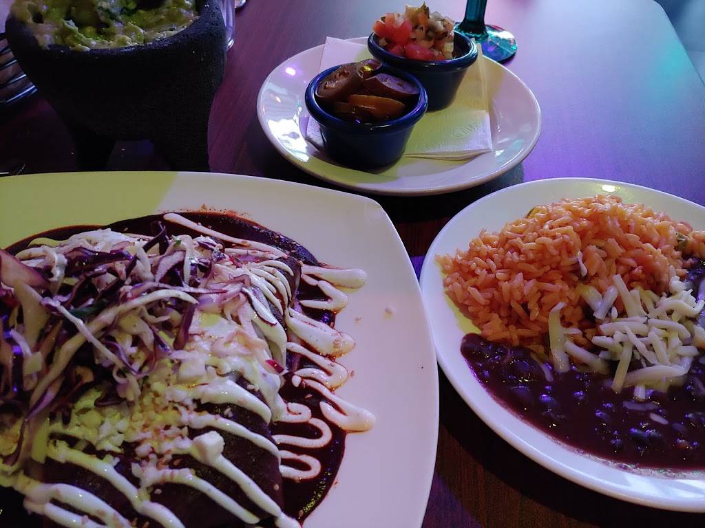 El Cacto | restaurant | 54 E 13th St, New York, NY 10003, USA | 2124775577 OR +1 212-477-5577