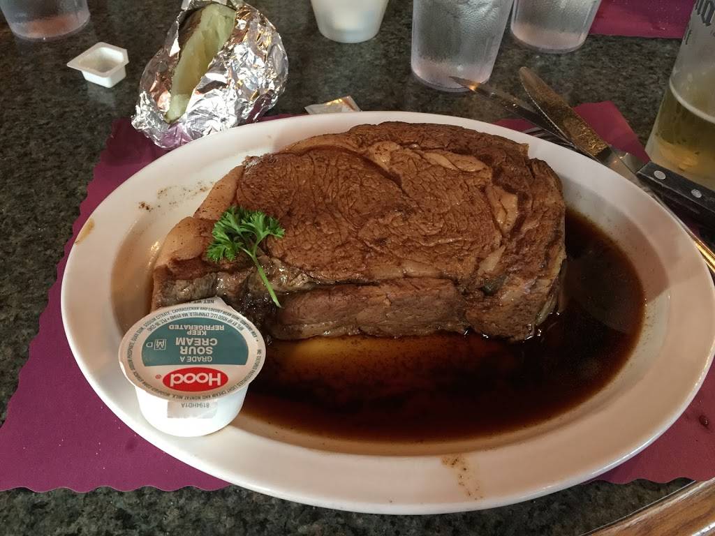 Longfellows Pub | restaurant | 182 Old Town House Rd, West Yarmouth, MA 02664, USA | 5083943663 OR +1 508-394-3663