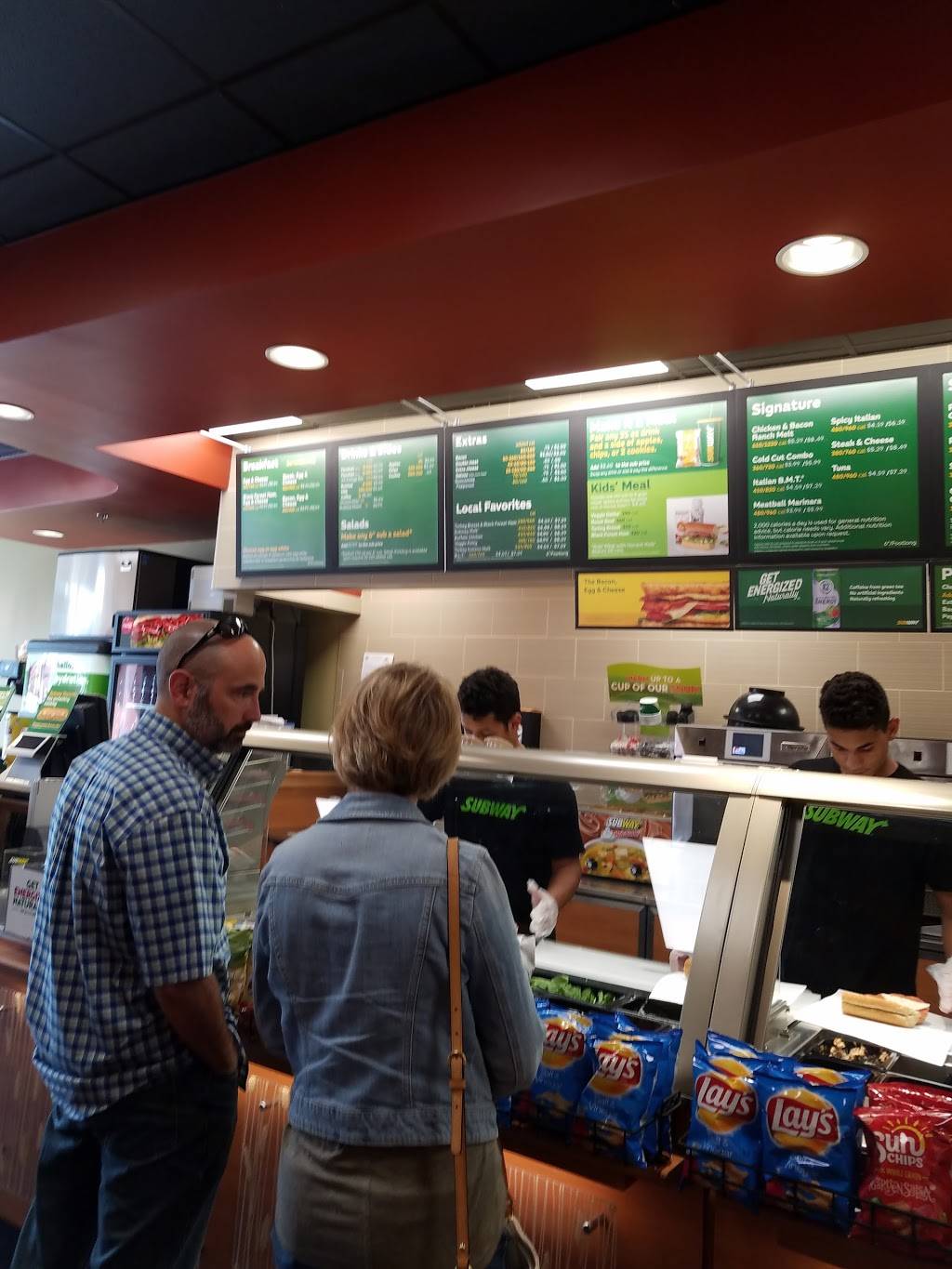 Subway | restaurant | 54 Highland Common E, Berlin, MA 01503, USA | 9785623111 OR +1 978-562-3111