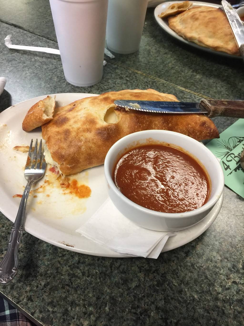 Four Brothers Italian Restaurant | restaurant | 2495 10th Ave N, Lake Worth, FL 33461, USA | 5619696046 OR +1 561-969-6046