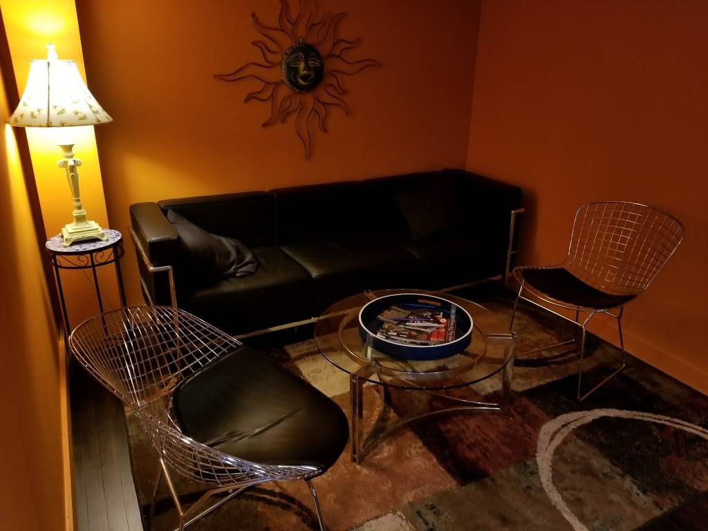 Falls Church Distillers | restaurant | 442 S Washington St A, Falls Church, VA 22046, USA | 7038589186 OR +1 703-858-9186