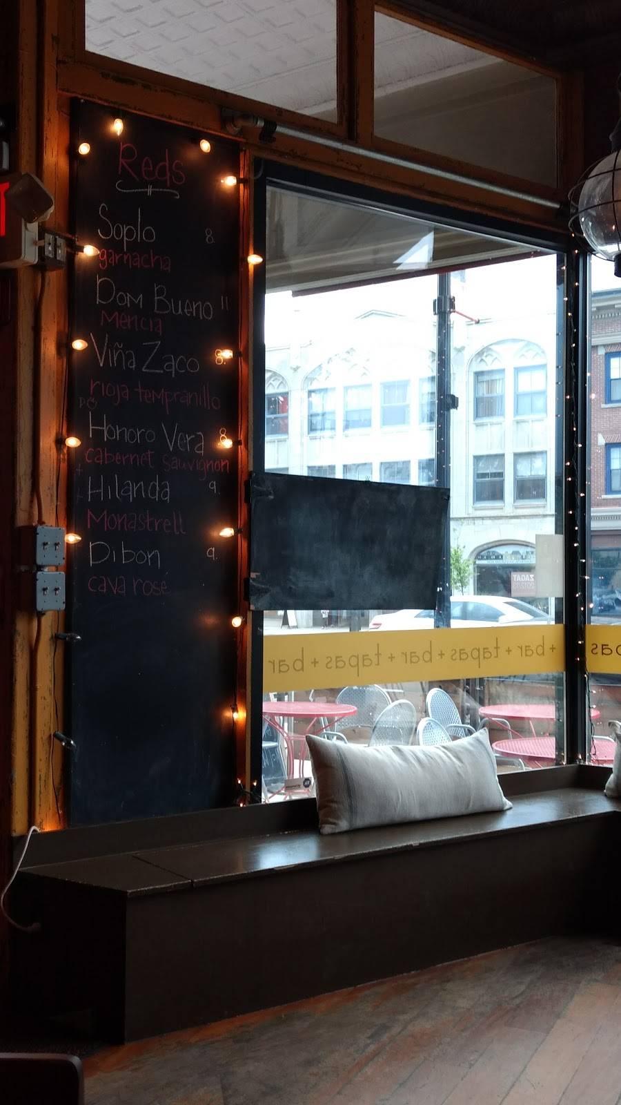 Mission | restaurant | 438 North St, Pittsfield, MA 01201, USA | 4134991736 OR +1 413-499-1736