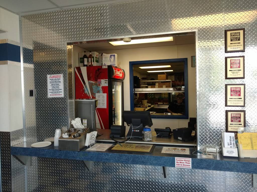 Wings Over Bristol | restaurant | 728 Farmington Ave, Bristol, CT 06010, USA | 8605899464 OR +1 860-589-9464