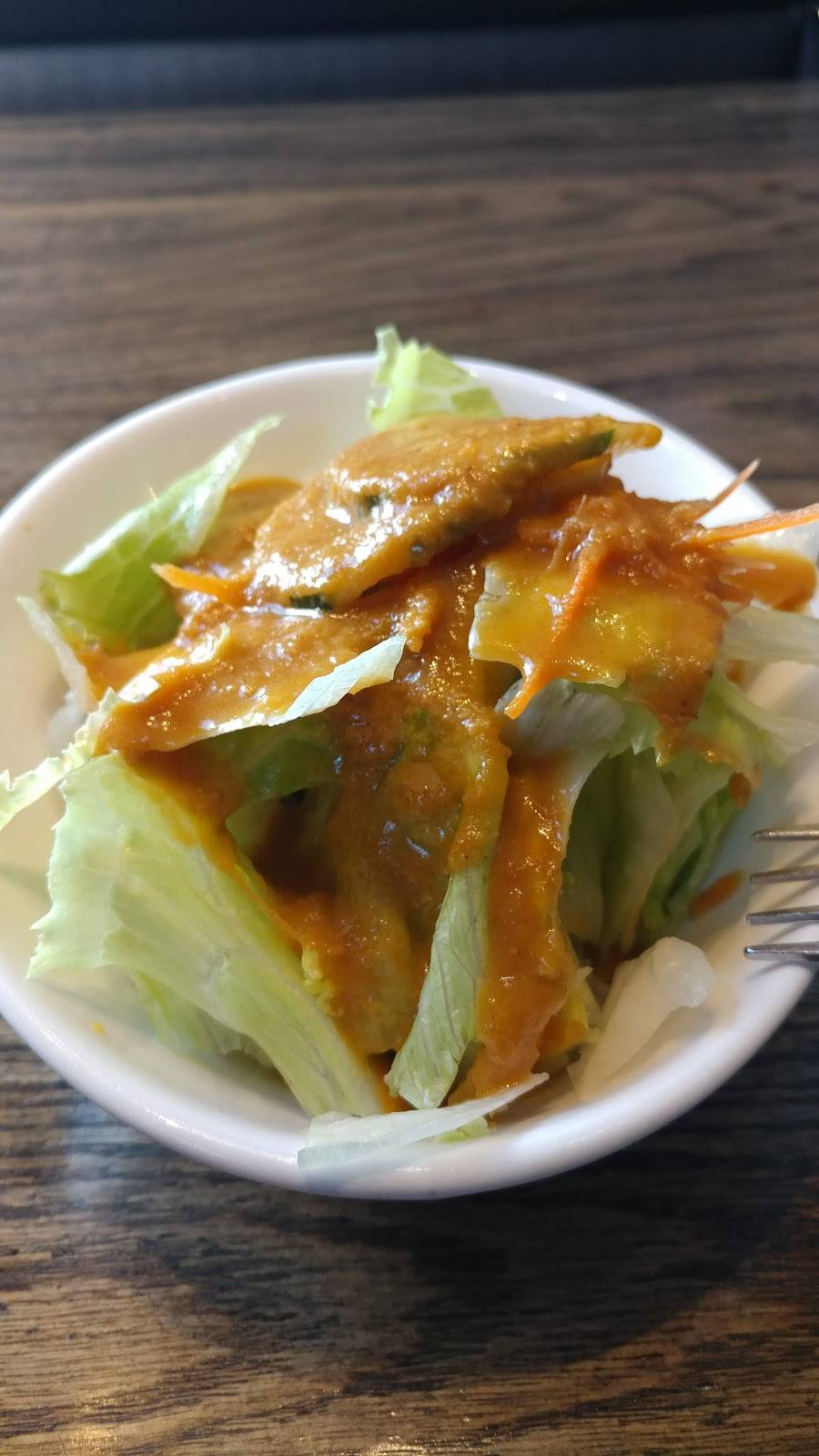 Osaka Asian Bistro | restaurant | 100 Folly Rd, Charleston, SC 29407, USA | 8438529979 OR +1 843-852-9979