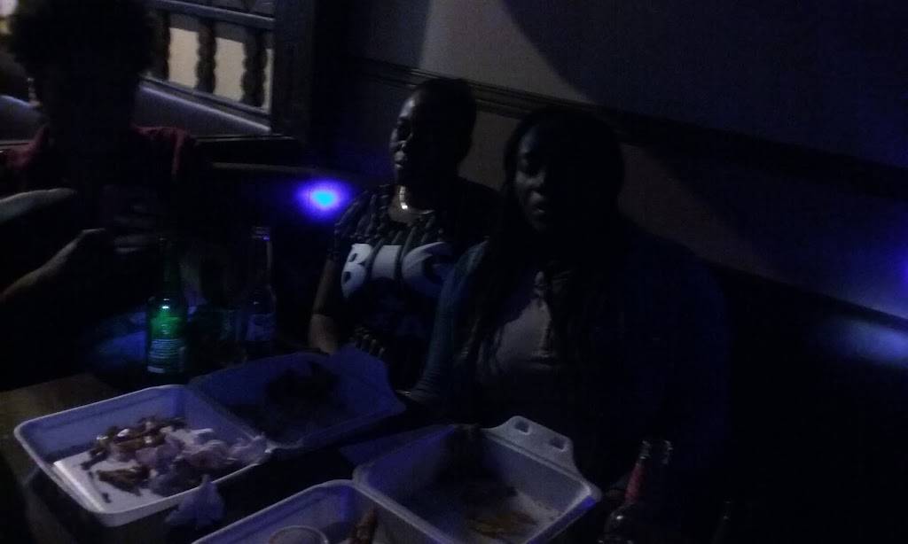 Elias Restaurant & Tavern | restaurant | 3310 Keele St, North York, ON M3M 2H7, Canada | 4166331735 OR +1 416-633-1735