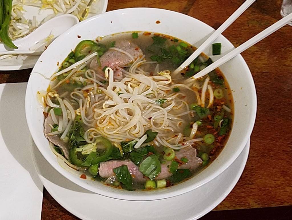 Pho Saigon | restaurant | 1100 S Christopher Columbus Blvd #22, Philadelphia, PA 19147, USA | 2677737305 OR +1 267-773-7305