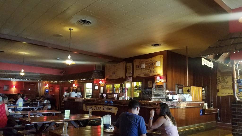 Me-n-Eds Pizza Parlor | restaurant | 4115 Paramount Blvd, Lakewood, CA 90712, USA | 5624218908 OR +1 562-421-8908