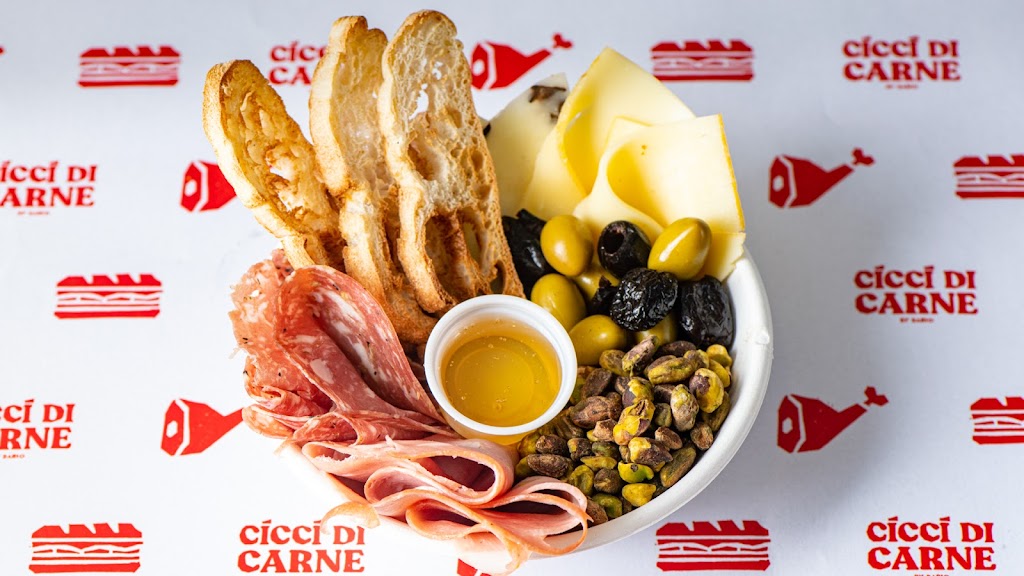 Cicci Di Carne | restaurant | 8117 Sunset Blvd, Los Angeles, CA 90046, USA | 3236475003 OR +1 323-647-5003