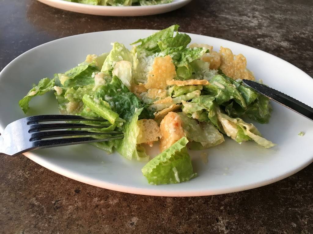 Redstone American Grill | restaurant | 155 National Plaza, Oxon Hill, MD 20745, USA | 3018393330 OR +1 301-839-3330