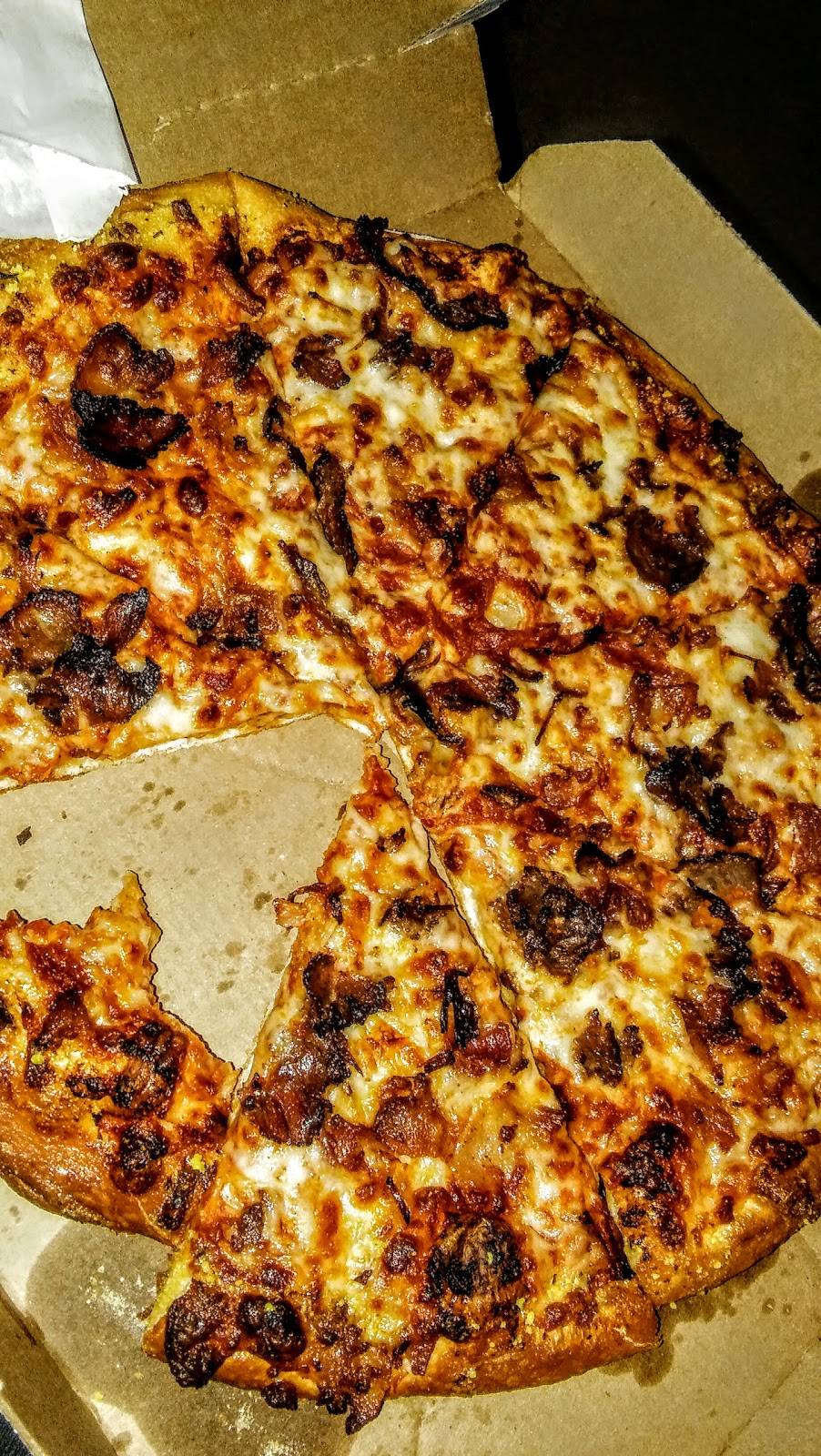 Dominos Pizza | meal delivery | 1395 College St, Beaumont, TX 77701, USA | 4098320000 OR +1 409-832-0000