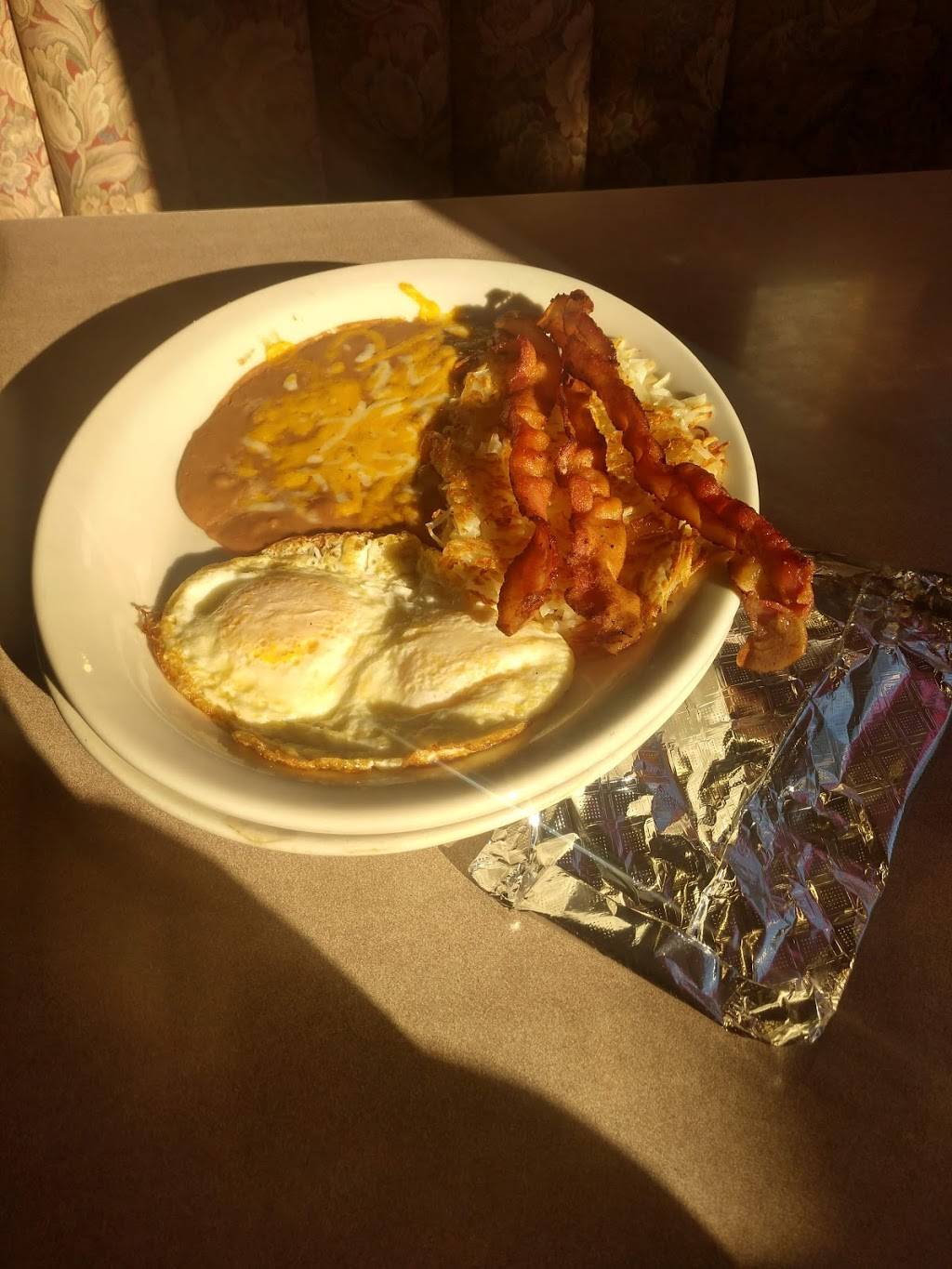 Lupes Restaurant | restaurant | 35480 AZ-77, Saddlebrooke, AZ 85739, USA | 5208187855 OR +1 520-818-7855