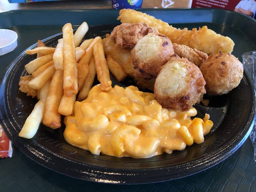 Captain Ds | restaurant | 2515 S Great SW Pkwy, Grand Prairie, TX 75051, USA | 9726606557 OR +1 972-660-6557