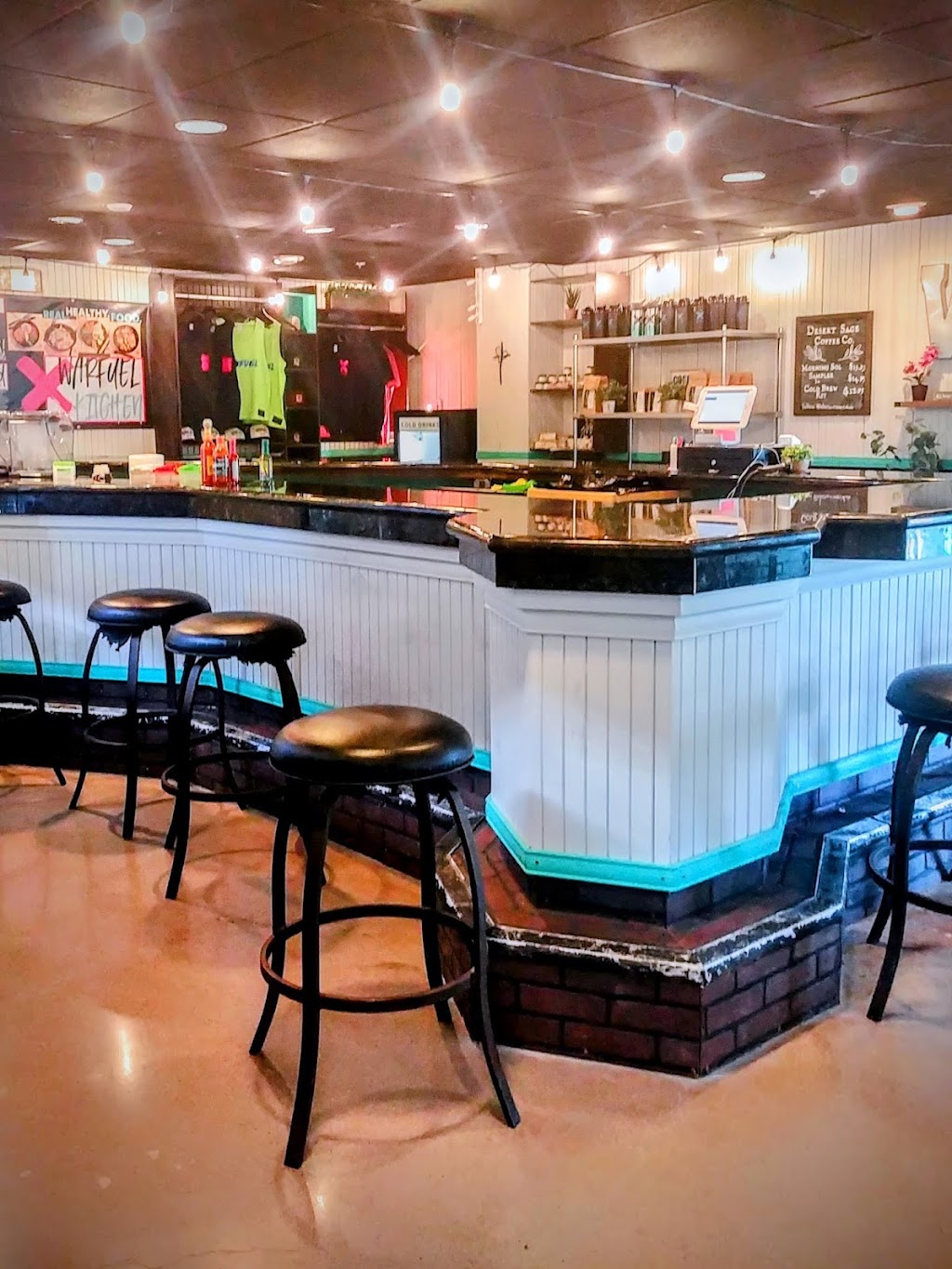 Warfuel Kitchen | restaurant | 255 W Wilcox Dr, Sierra Vista, AZ 85635, USA | 5207329512 OR +1 520-732-9512