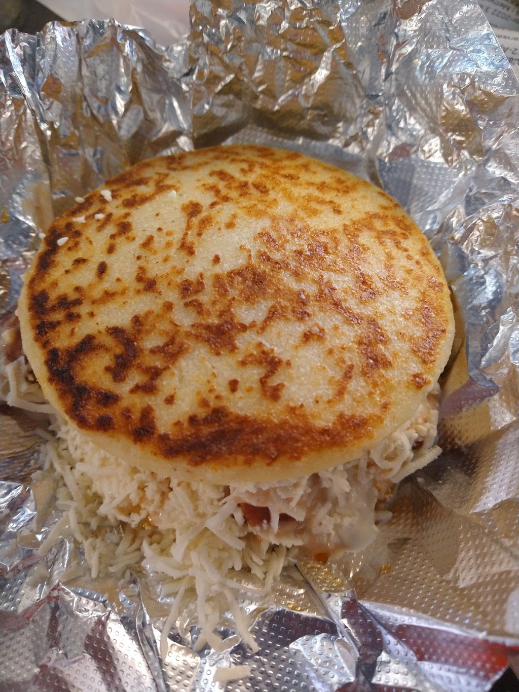 Melo - Colombian Stuffed Arepas & More | restaurant | 334 N Donnelly St, Mt Dora, FL 32757, USA | 4073408941 OR +1 407-340-8941
