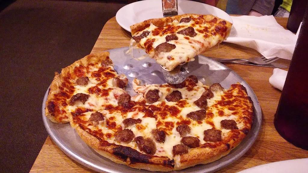 Gondolier Italian Restaurant | restaurant | 3465 E Andrew Johnson Hwy, Greeneville, TN 37745, USA | 4236369800 OR +1 423-636-9800