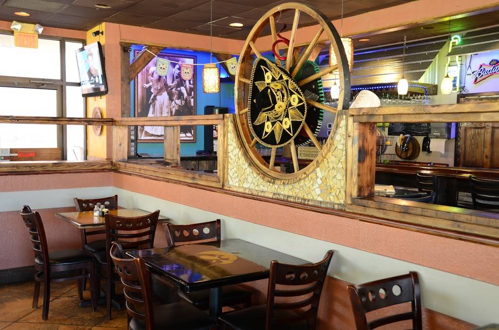Adelitas Mexican Grill | restaurant | 2833 Blairs Ferry Rd NE, Cedar Rapids, IA 52402, USA | 3193780034 OR +1 319-378-0034