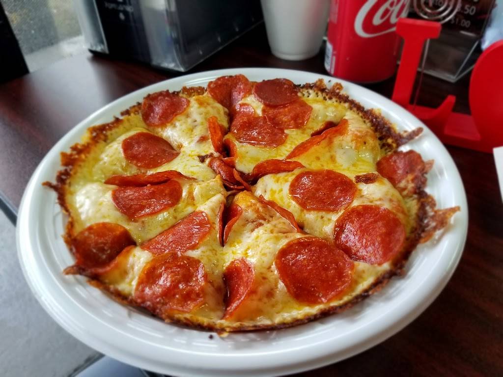 Star Chiguas Pizza Cubana | restaurant | 1570 W 43rd Pl #1, Hialeah, FL 33012, USA | 3052003269 OR +1 305-200-3269