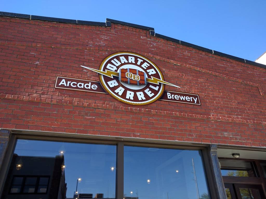 The Quarter Barrel Arcade & Brewery | restaurant | 616 2nd Ave SE, Cedar Rapids, IA 52401, USA | 3192004140 OR +1 319-200-4140