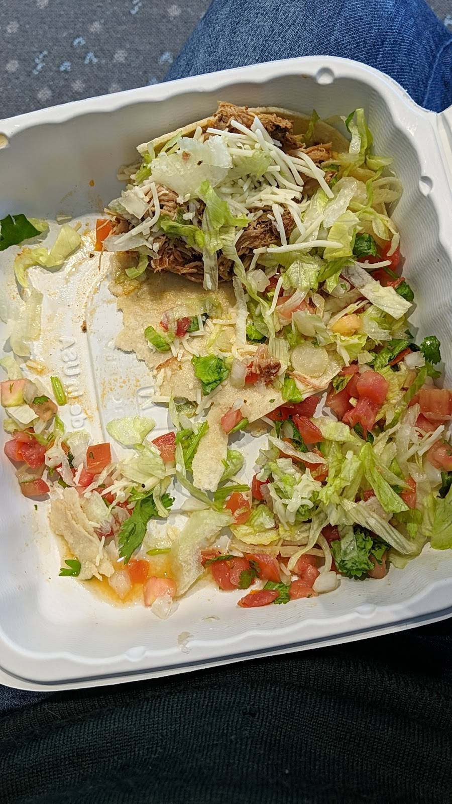 Que Bueno! Mexican Grille | restaurant | 8500 Peña Blvd, Denver, CO 80249, USA | 3033423372 OR +1 303-342-3372