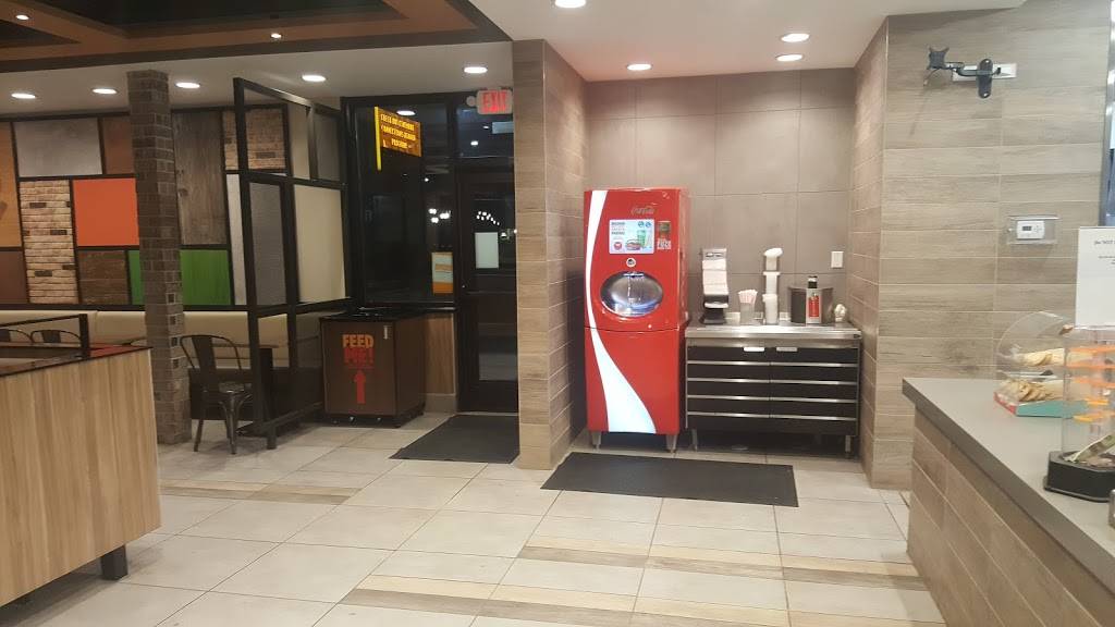 Burger King | restaurant | 3130 Plainfield Rd, Joliet, IL 60435, USA | 8152542347 OR +1 815-254-2347