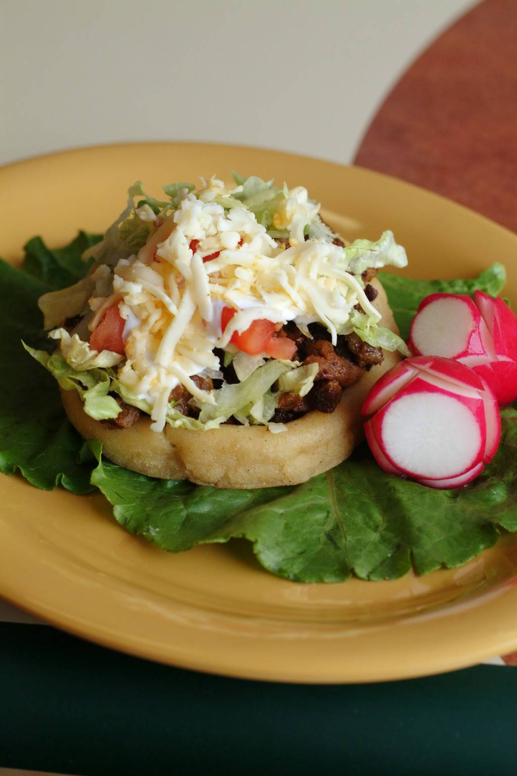 Taco Burrito King | restaurant | 4127, 5413 W Belmont Ave, Chicago, IL 60641, USA | 7737776200 OR +1 773-777-6200