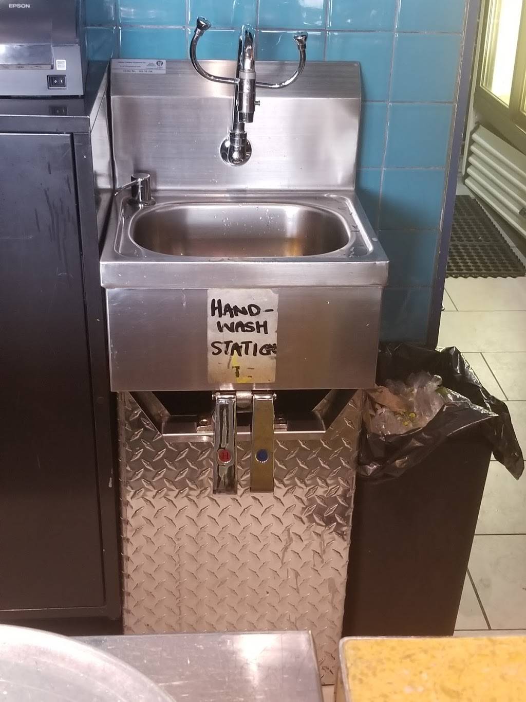 Burrito Boyz | restaurant | 21 Jutland Rd, Etobicoke, ON M8Z 2G6, Canada | 4165032699 OR +1 416-503-2699