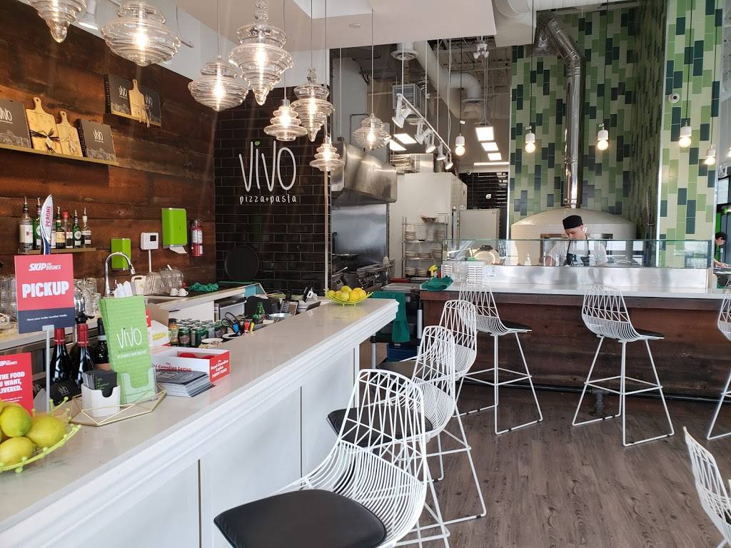 Vivo Pizza + Pasta | restaurant | 75 Billy Bishop Way, North York, ON M3K 0C2, Canada | 4167038486 OR +1 416-703-8486