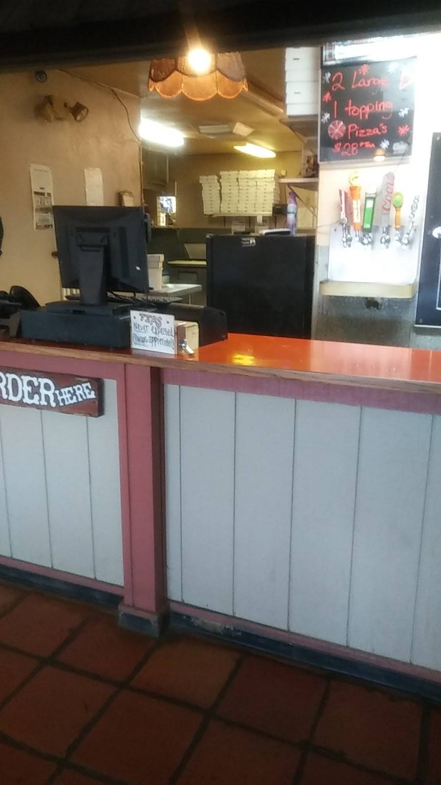 Firehouse Pizza | meal delivery | 12638 Foothill Blvd #1, Clearlake Oaks, CA 95423, USA | 7079981687 OR +1 707-998-1687