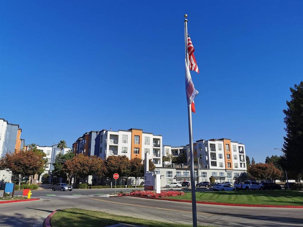 Starbucks | cafe | 39370 Civic Center Dr H, Fremont, CA 94538, USA | 5105740373 OR +1 510-574-0373