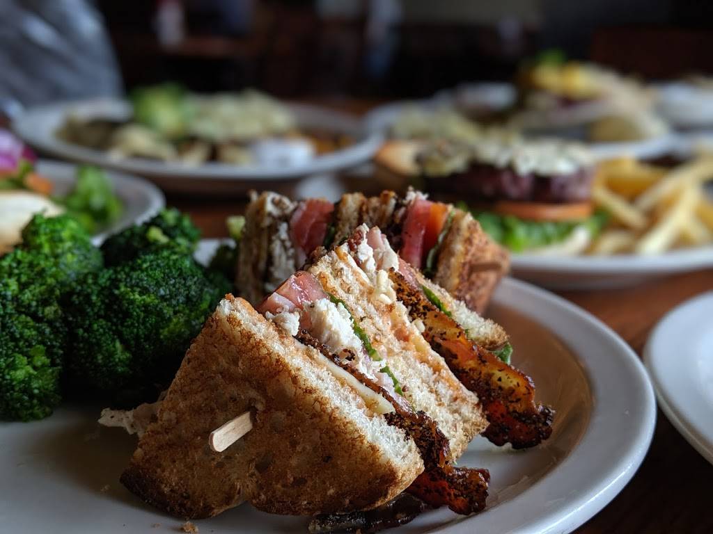 FireWorks Restaurant | restaurant | 5750 S 86th St #6053, Lincoln, NE 68526, USA | 4024345644 OR +1 402-434-5644