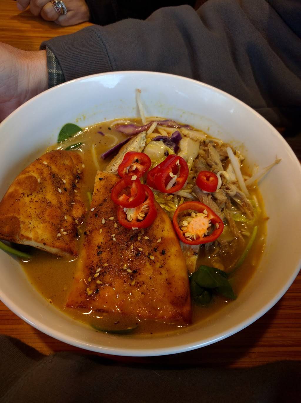 Noodles and Company | restaurant | 1001 75th St At, Lemont Rd, Woodridge, IL 60517, USA | 6304271980 OR +1 630-427-1980