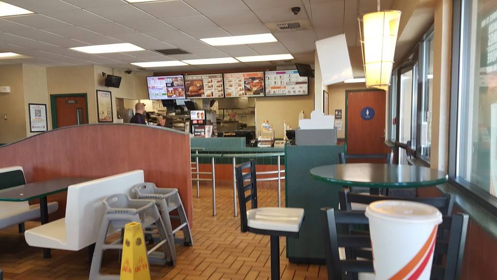 Burger King | restaurant | 13241 Aurora Ave N, Seattle, WA 98133, USA | 2063612571 OR +1 206-361-2571