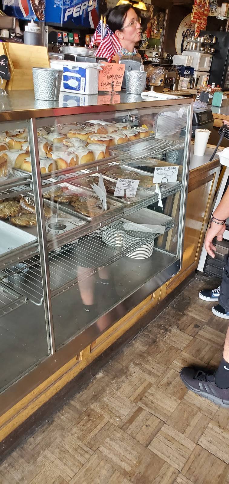 COMO | restaurant | 10164 Donner Pass Rd Unit#3, Truckee, CA 96161, USA | 5305876274 OR +1 530-587-6274