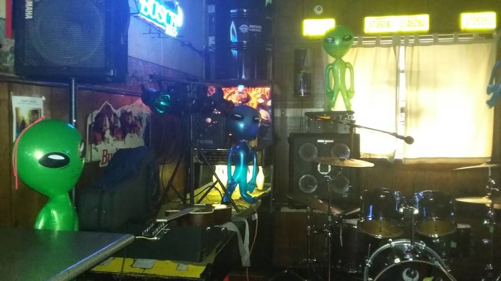 Village Tavern | restaurant | 146 1st St NE, Massillon, OH 44646, USA | 3308375894 OR +1 330-837-5894