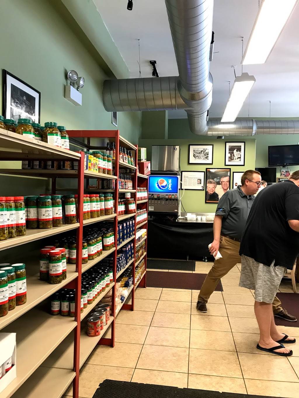 Fontanos Subs | meal takeaway | 1058 W Polk St, Chicago, IL 60607, USA | 3124214474 OR +1 312-421-4474