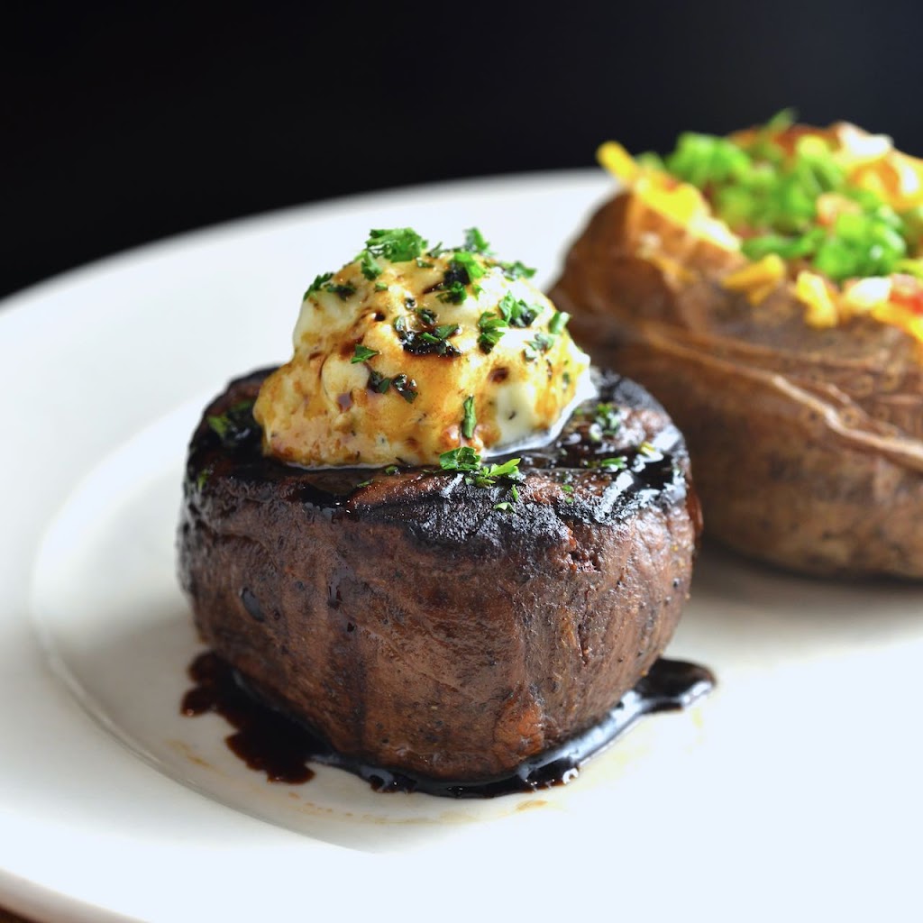 Connors Steak & Seafood | restaurant | 5045 Windward Pkwy, Alpharetta, GA 30004, USA | 4702976887 OR +1 470-297-6887