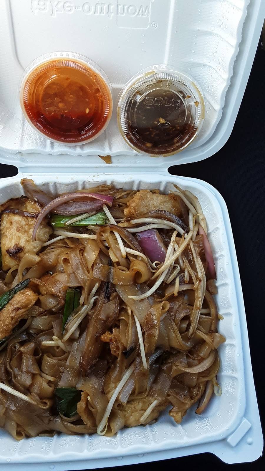 Noodle Place Restaurant | restaurant | 2321 E 4th St ste g, Santa Ana, CA 92705, USA | 6572319286 OR +1 657-231-9286