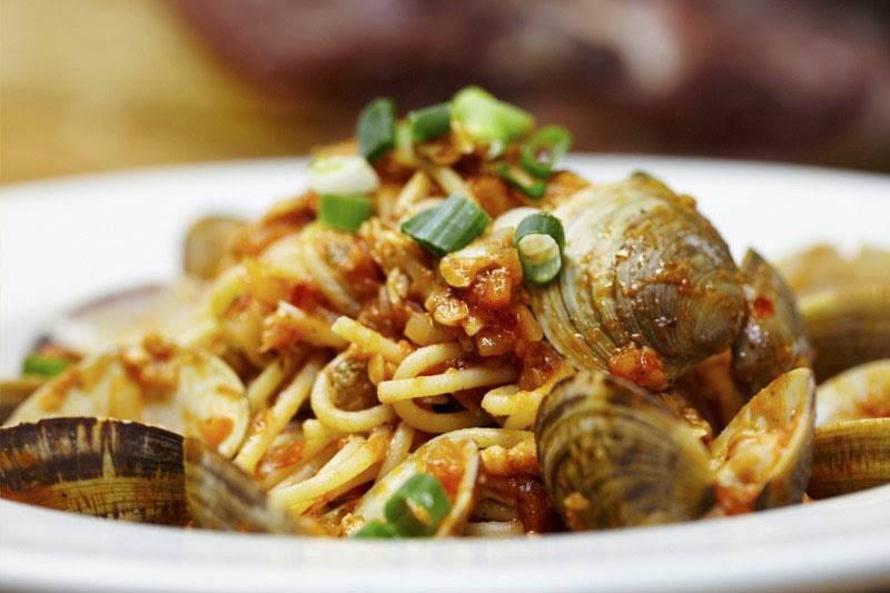 Matto | restaurant | 71 Rue Saint-Pierre, Québec, QC G1K 4A5, Canada | 4182669444 OR +1 418-266-9444