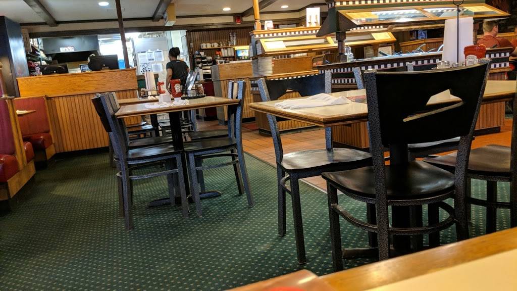 Pizza Hut | meal takeaway | 238 Meadow St, Littleton, NH 03561, USA | 6034446493 OR +1 603-444-6493