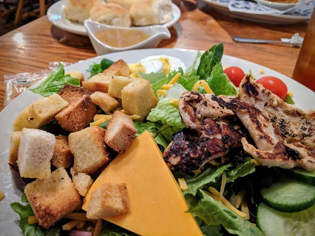 Cracker Barrel Old Country Store | restaurant | 11993 Chase Plaza Dr, Cincinnati, OH 45240, USA | 5136489655 OR +1 513-648-9655