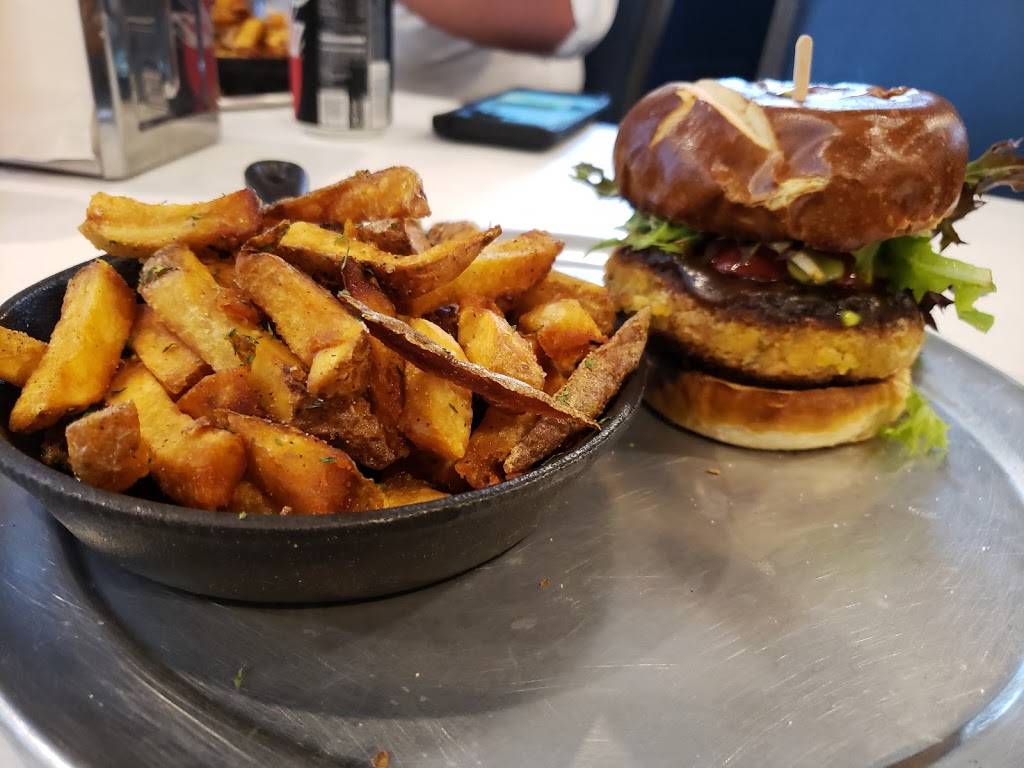 Kingston Kosher Pizza | restaurant | 17 2nd Ave REAR, Kingston, PA 18704, USA | 5702342220 OR +1 570-234-2220