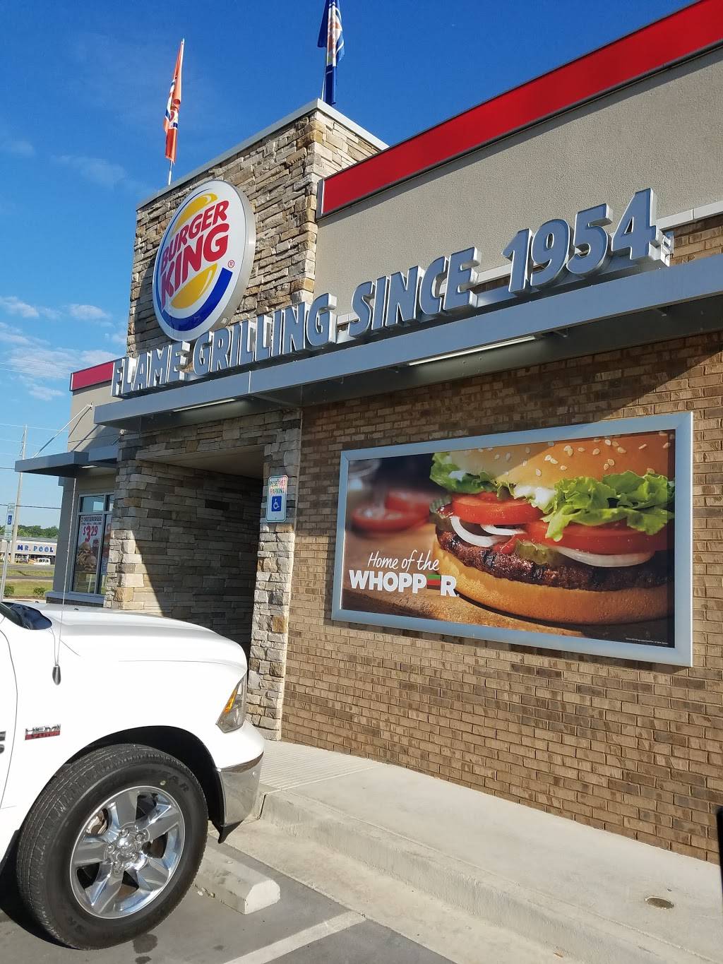 Burger King | restaurant | 850 North East Dr, Montgomery, AL 36117, USA | 3345937277 OR +1 334-593-7277