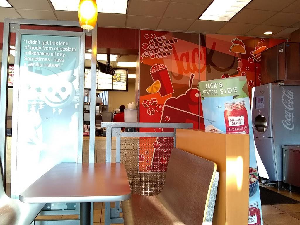 Jack in the Box | restaurant | 6451 Boulder Hwy, Las Vegas, NV 89122, USA | 7024356116 OR +1 702-435-6116