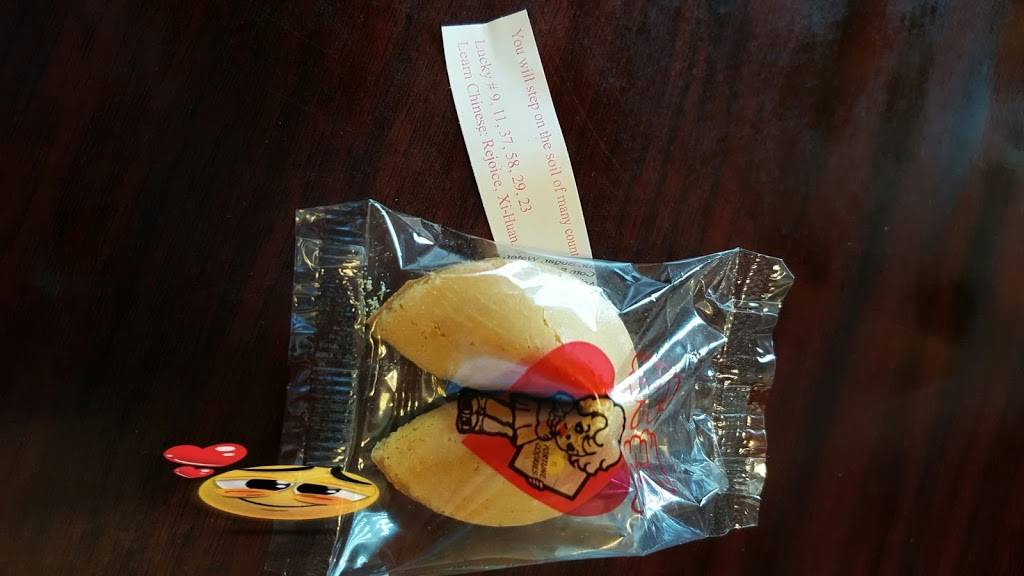 Asian Grille Buffet | restaurant | 1650 Mall Dr, Benton Harbor, MI 49022, USA | 2699261688 OR +1 269-926-1688