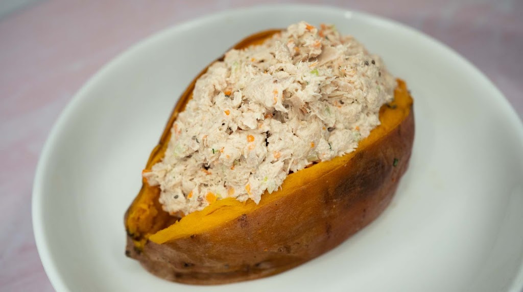 Pink Carrot | restaurant | 115 Salem St, Boston, MA 02113, USA | 8572335206 OR +1 857-233-5206